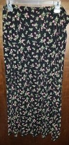 Womens floral skirt